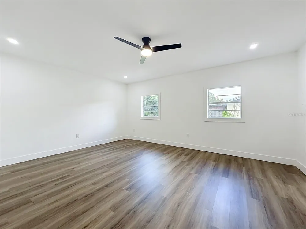 637 PASADENA AVENUE Longwood, FL 32750