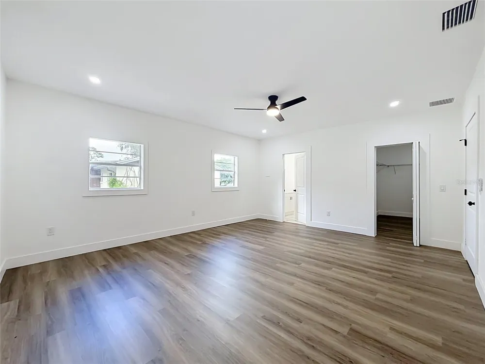 637 PASADENA AVENUE Longwood, FL 32750