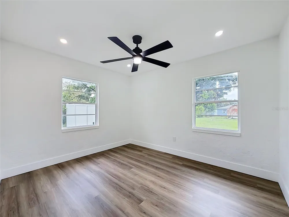 637 PASADENA AVENUE Longwood, FL 32750