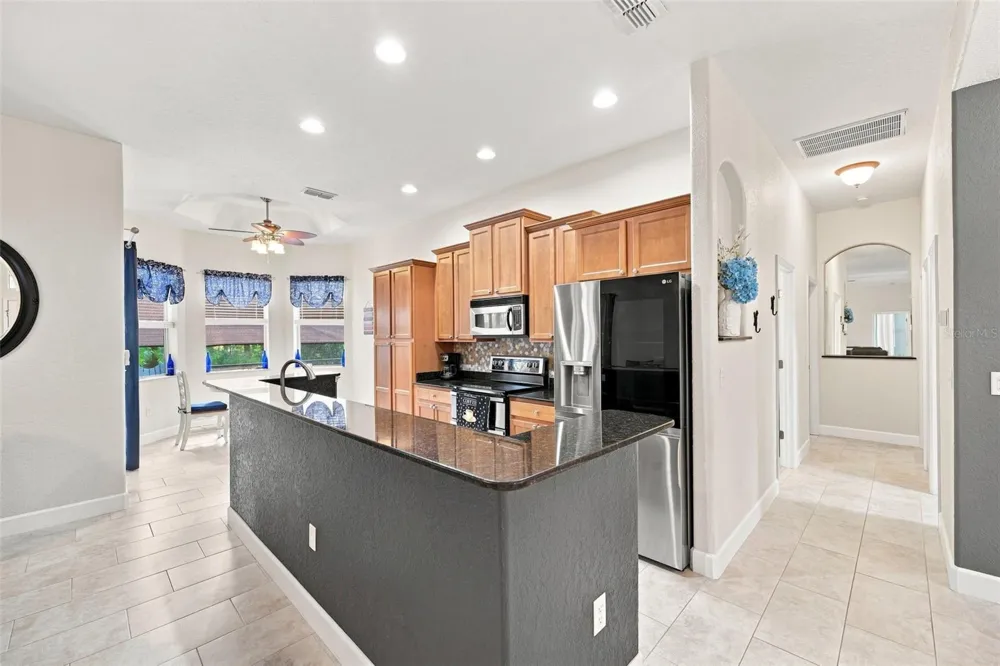 25 SANDERS CIRCLE Homosassa, FL 34446