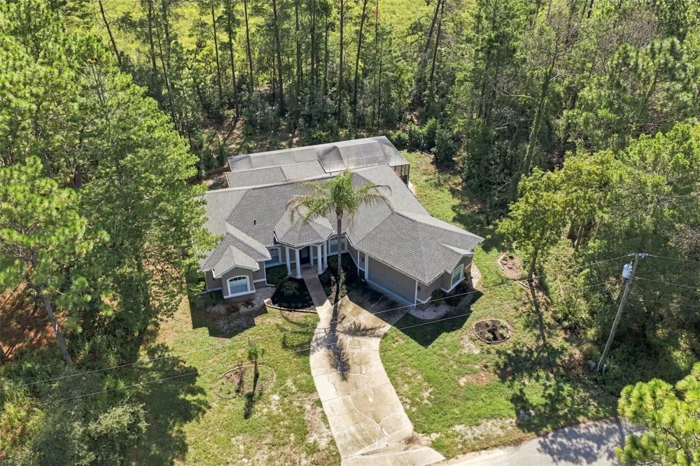 25 SANDERS CIRCLE Homosassa, FL 34446