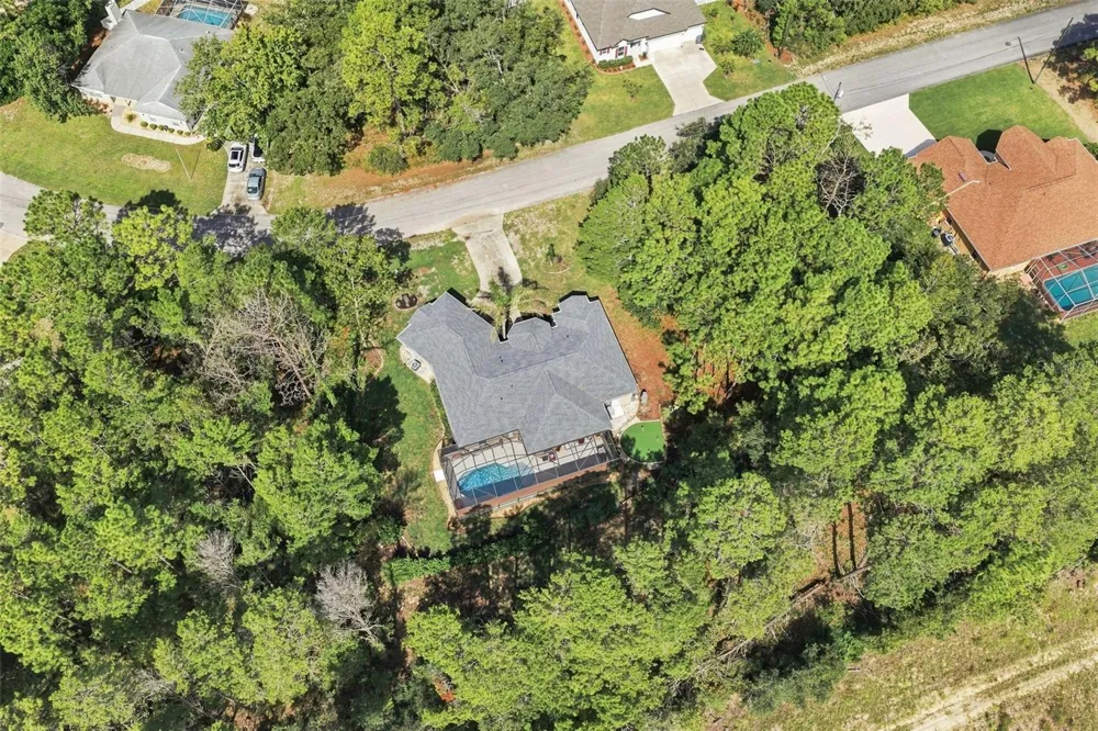 25 SANDERS CIRCLE Homosassa, FL 34446