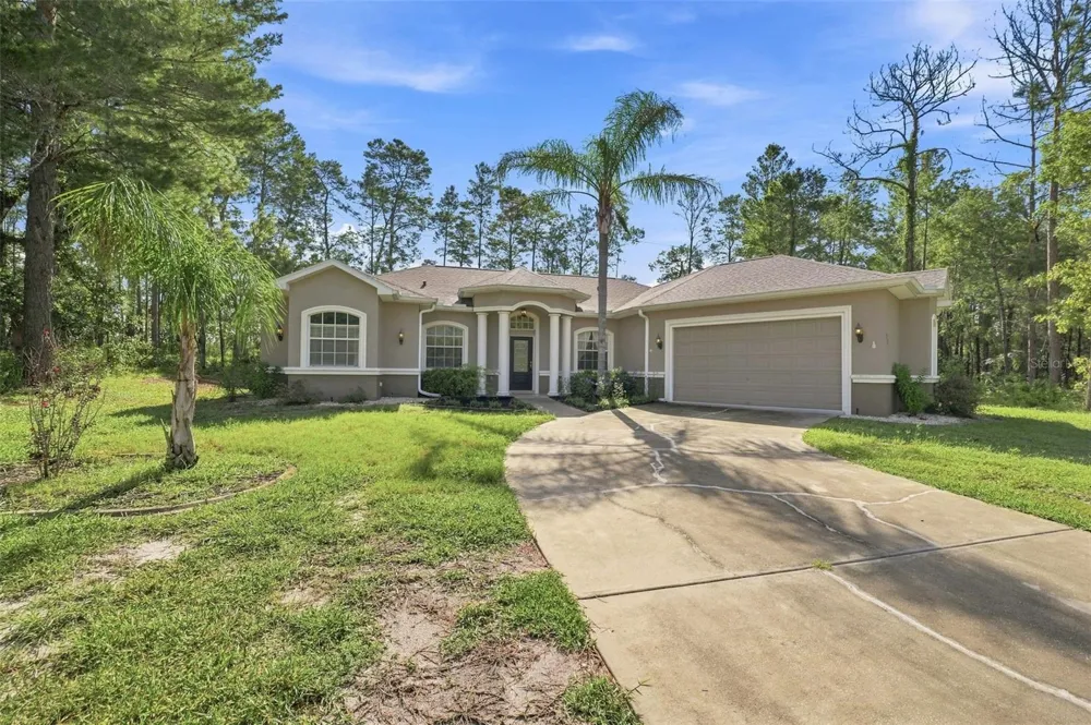 25 SANDERS CIRCLE Homosassa, FL 34446