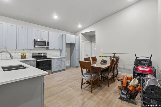 15227 ROSA TRL San Antonio, TX 78253