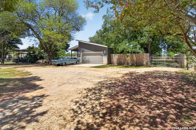 15227 ROSA TRL San Antonio, TX 78253
