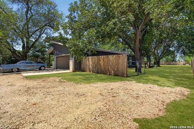 15227 ROSA TRL San Antonio, TX 78253