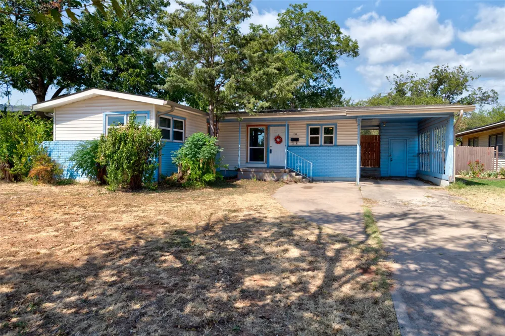 1134 S Pioneer Drive Abilene, TX 79605