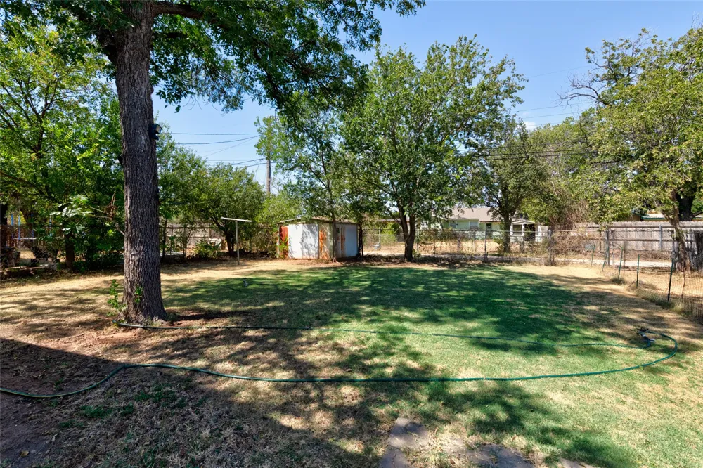 1134 S Pioneer Drive Abilene, TX 79605