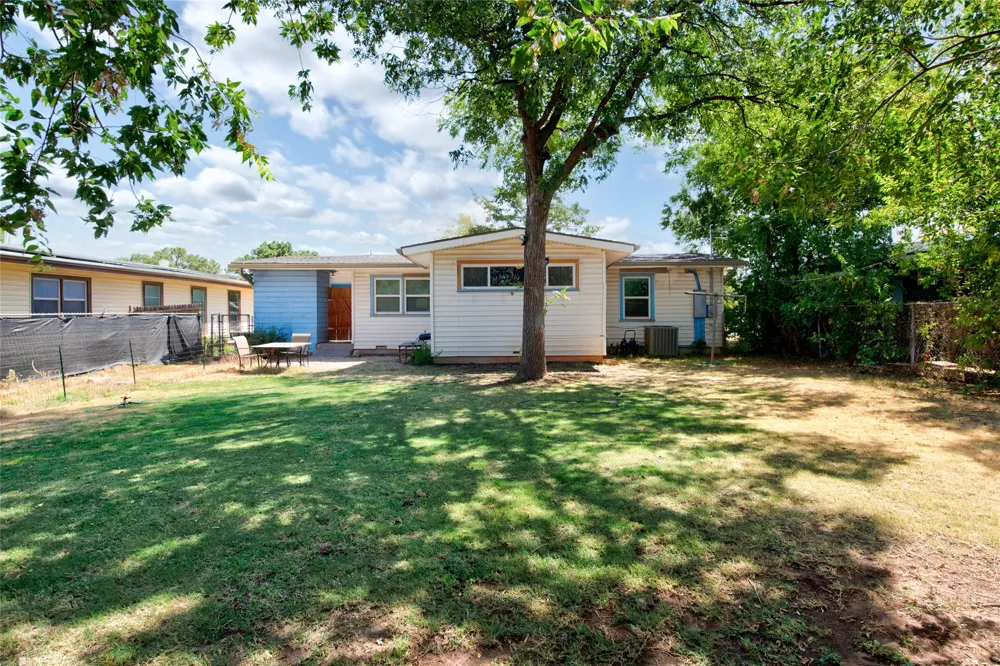 1134 S Pioneer Drive Abilene, TX 79605