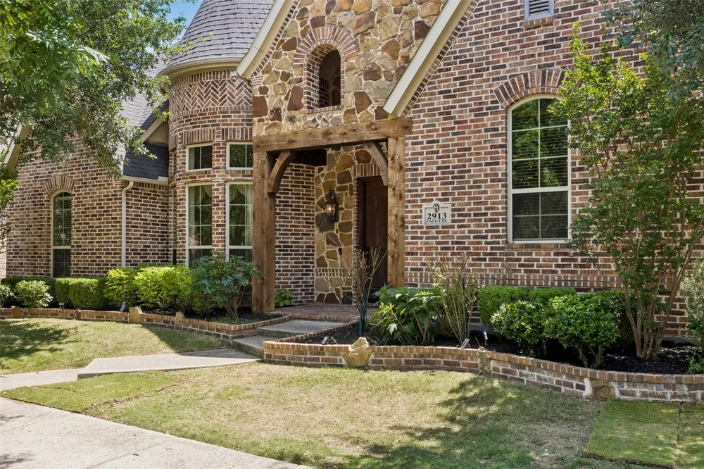 2913 Fayette Trail Frisco, TX 75034