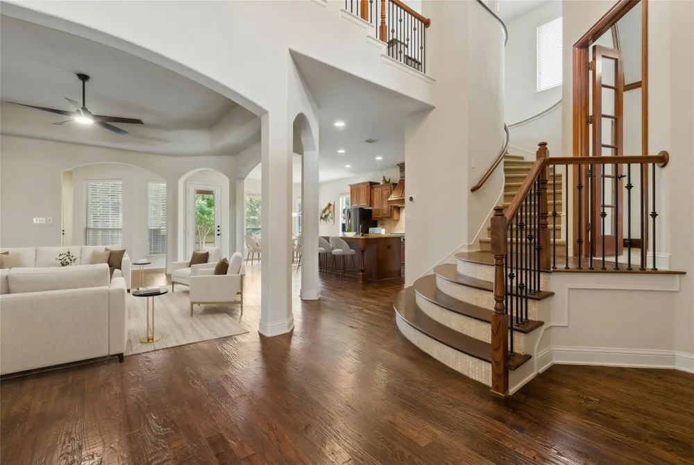 2913 Fayette Trail Frisco, TX 75034