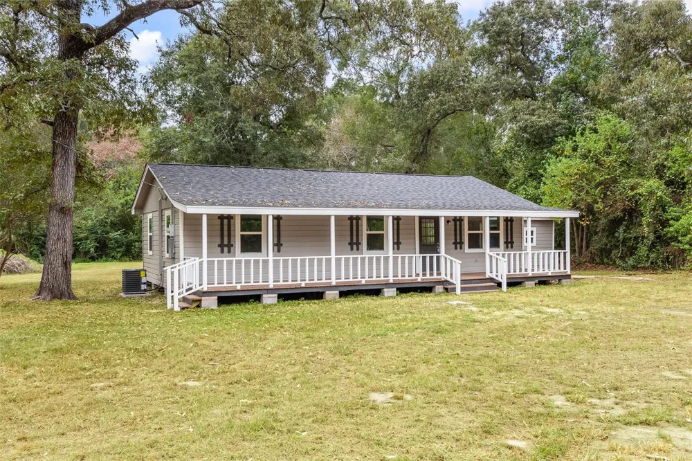8627 S Fork Drive Conroe, TX 77303