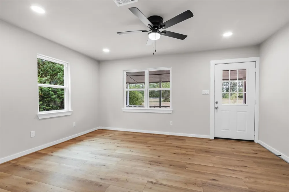 8627 S Fork Drive Conroe, TX 77303
