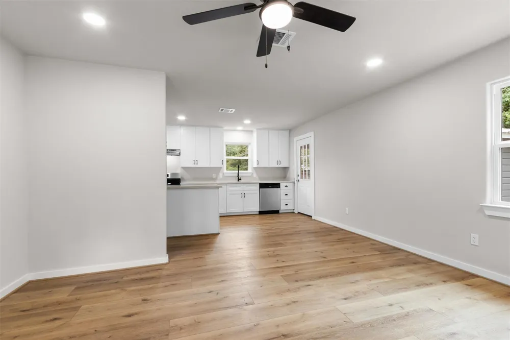 8627 S Fork Drive Conroe, TX 77303