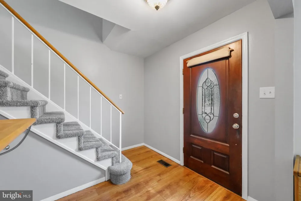 27 TOLEDO LANE Willingboro, NJ 08046