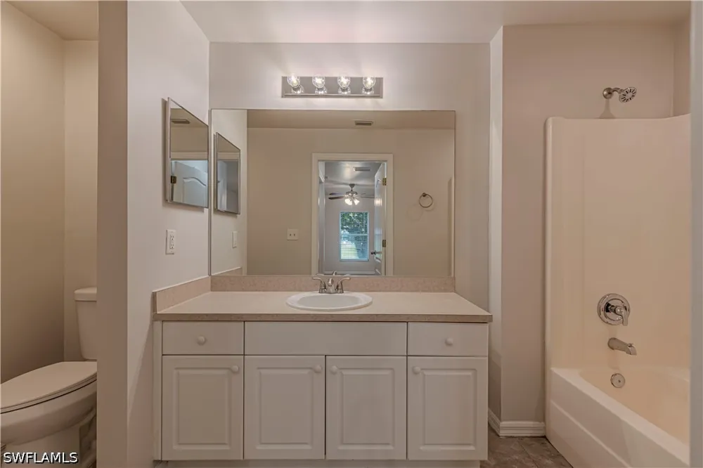 NE 7th Place Cape Coral, FL 33909