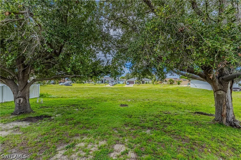 NE 7th Place Cape Coral, FL 33909