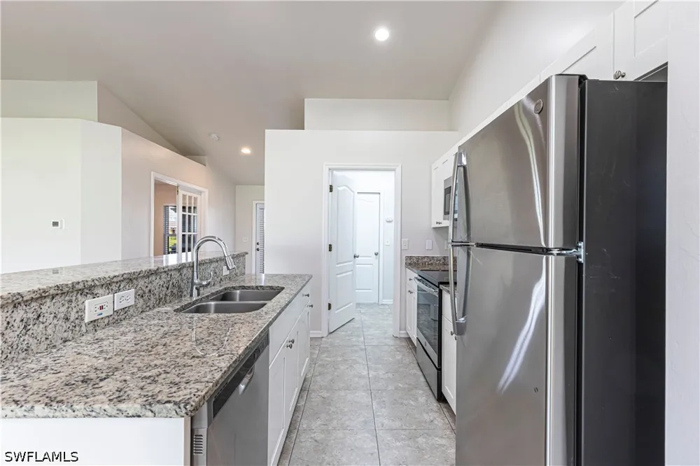 NE 7th Place Cape Coral, FL 33909