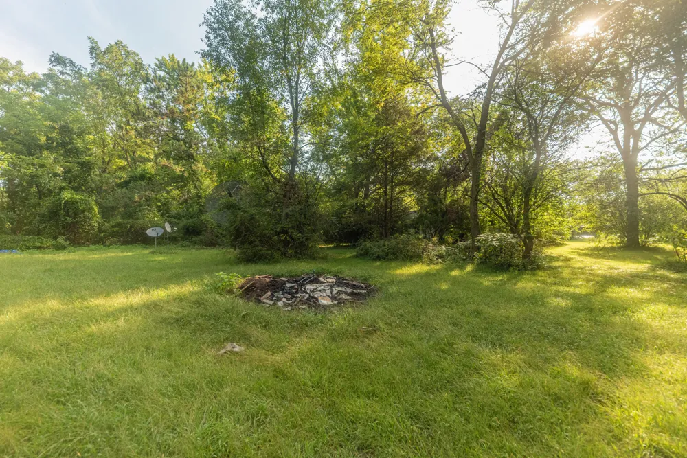 8284 Stony Creek Road Ypsilanti, MI 48197