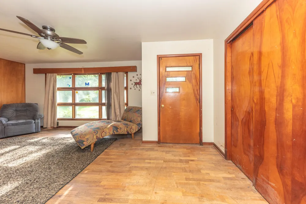 8284 Stony Creek Road Ypsilanti, MI 48197