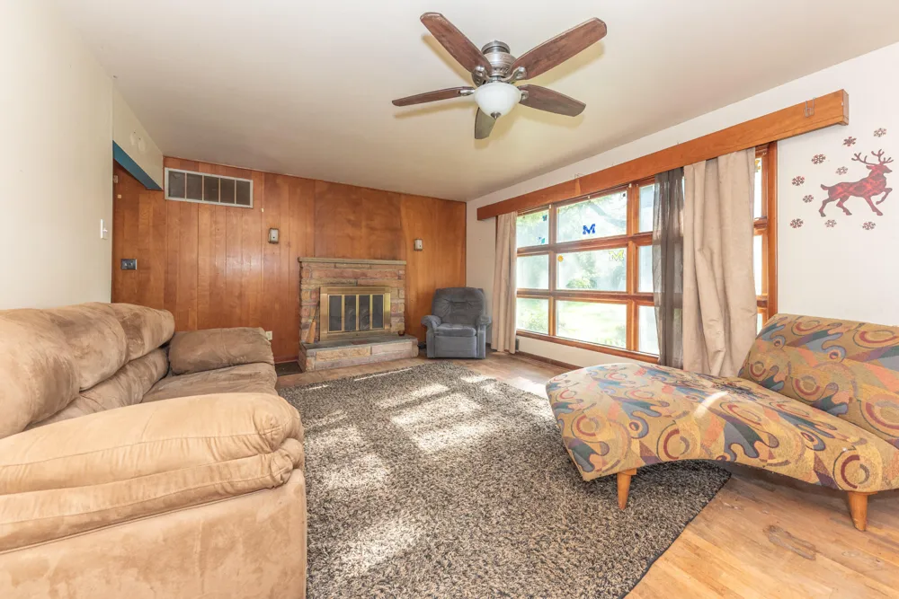 8284 Stony Creek Road Ypsilanti, MI 48197