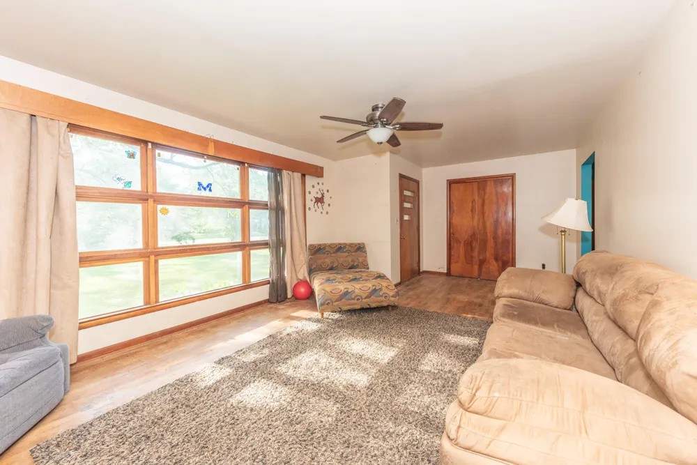 8284 Stony Creek Road Ypsilanti, MI 48197