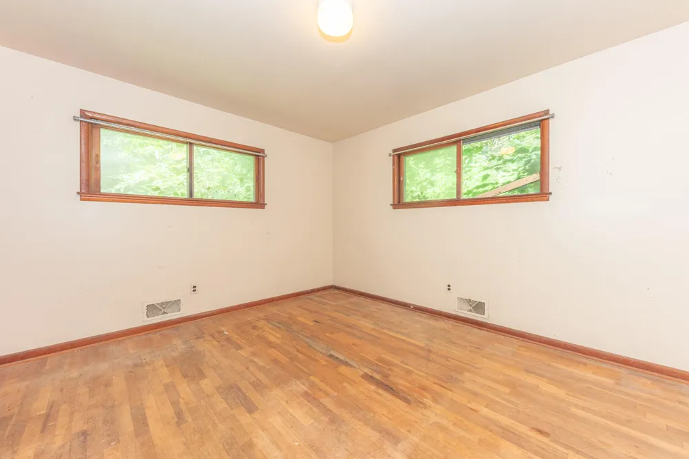 8284 Stony Creek Road Ypsilanti, MI 48197