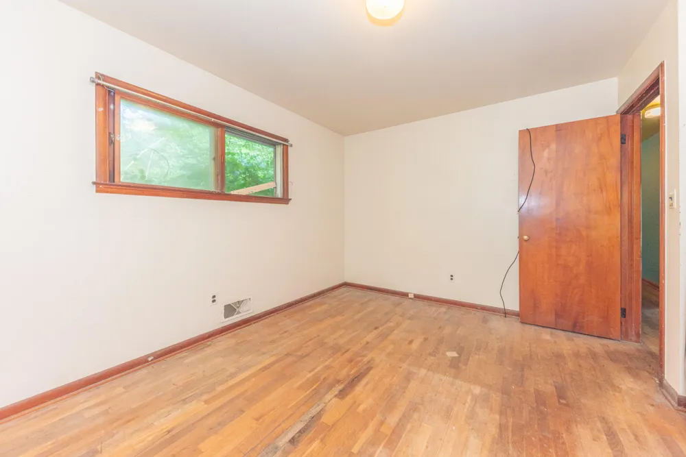8284 Stony Creek Road Ypsilanti, MI 48197