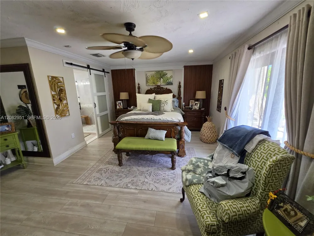 8450 NW 178th St Hialeah, FL 33015