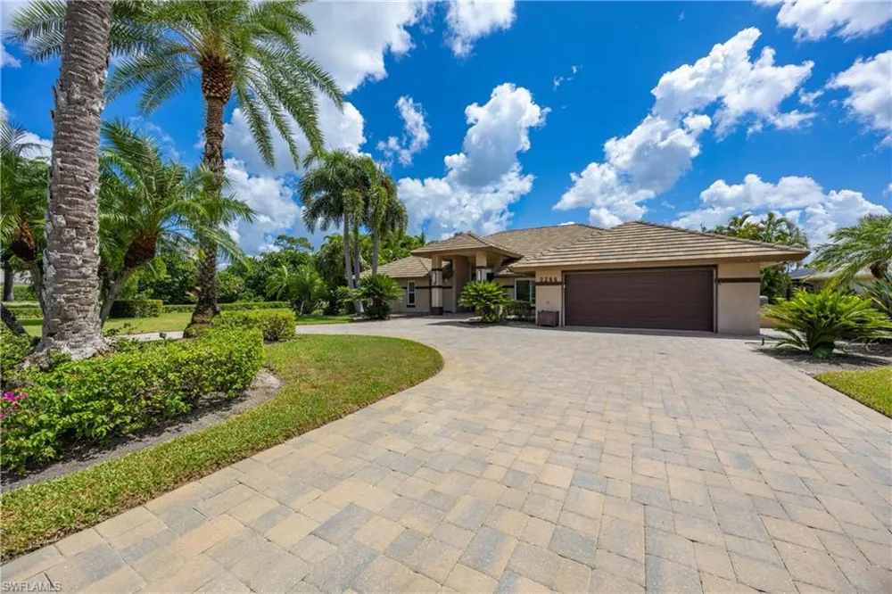 Address Not Shown Naples, FL 34110