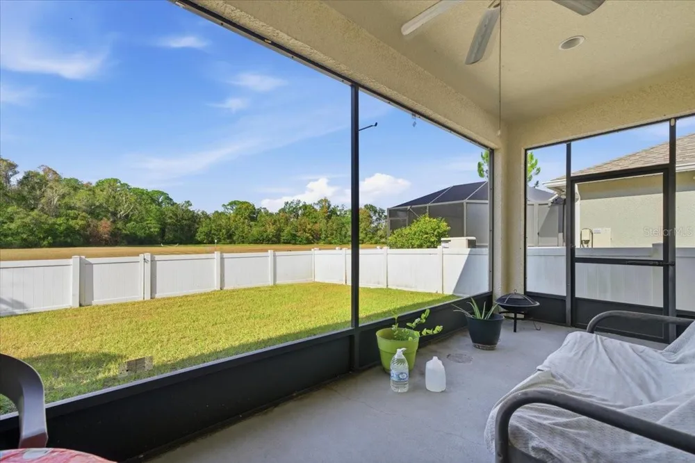 18425 CYPRESS BAY PARKWAY Land O Lakes, FL 34638