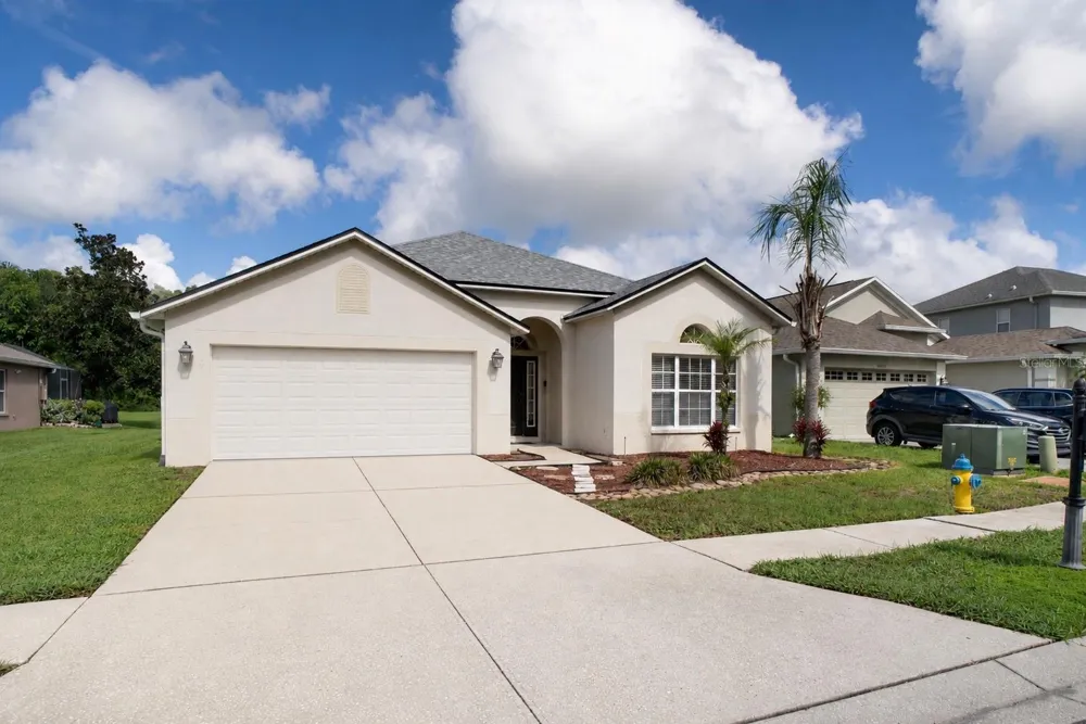18425 CYPRESS BAY PARKWAY Land O Lakes, FL 34638