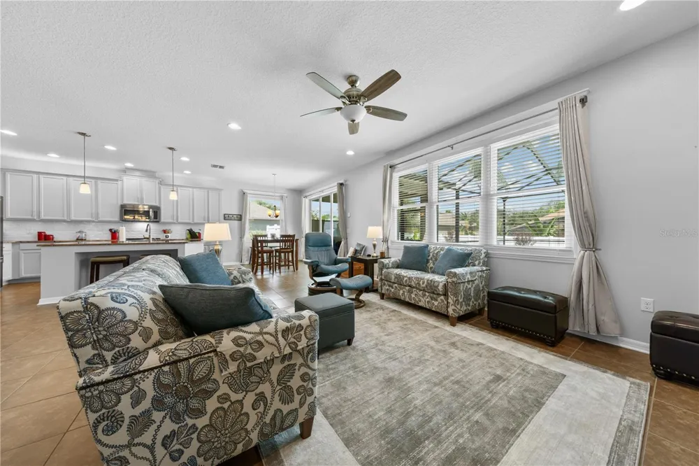 115 SAPPHIRE COURT Auburndale, FL 33823