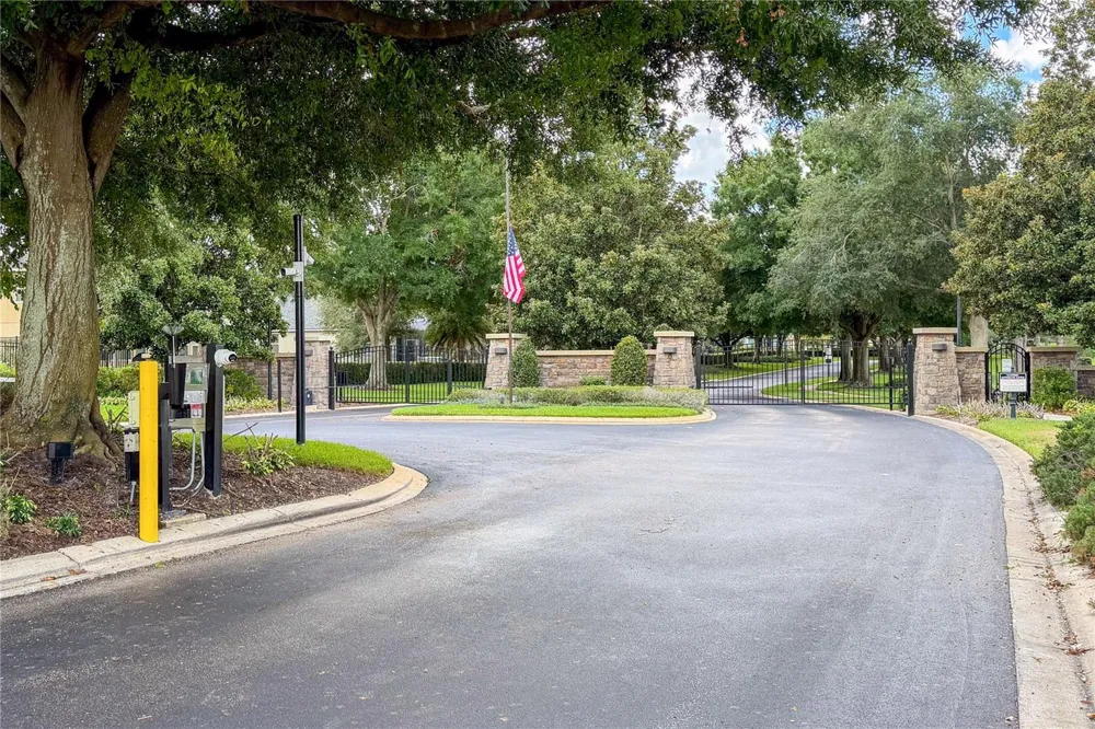 115 SAPPHIRE COURT Auburndale, FL 33823