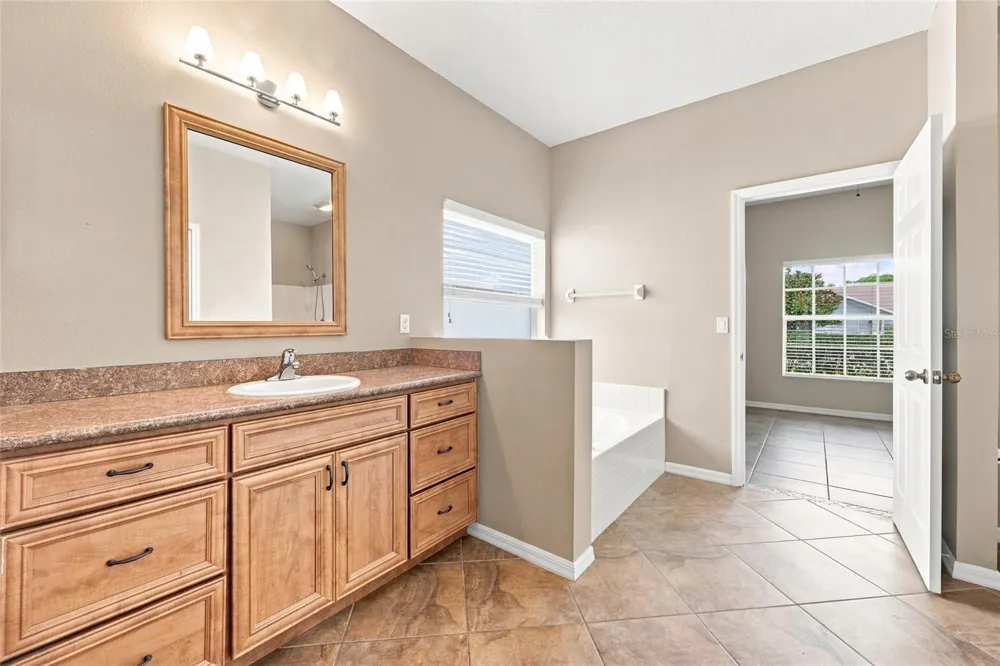 28 BECKNER LANE Palm Coast, FL 32137