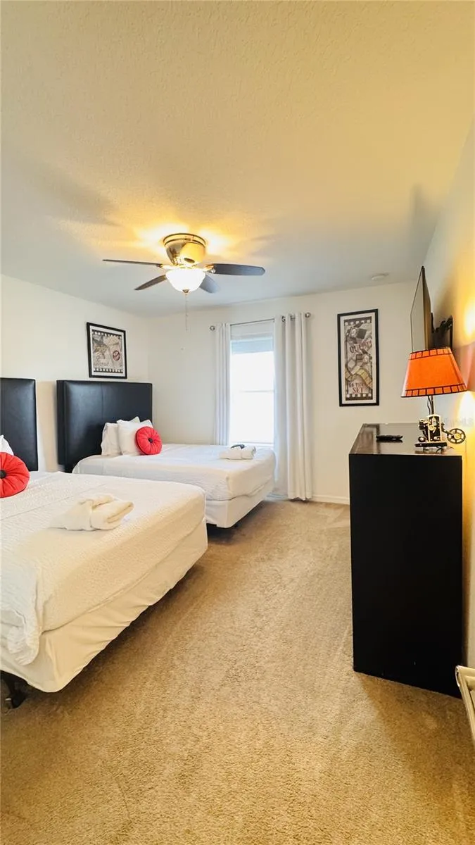 3037 BEACH PALM AVENUE Kissimmee, FL 34747