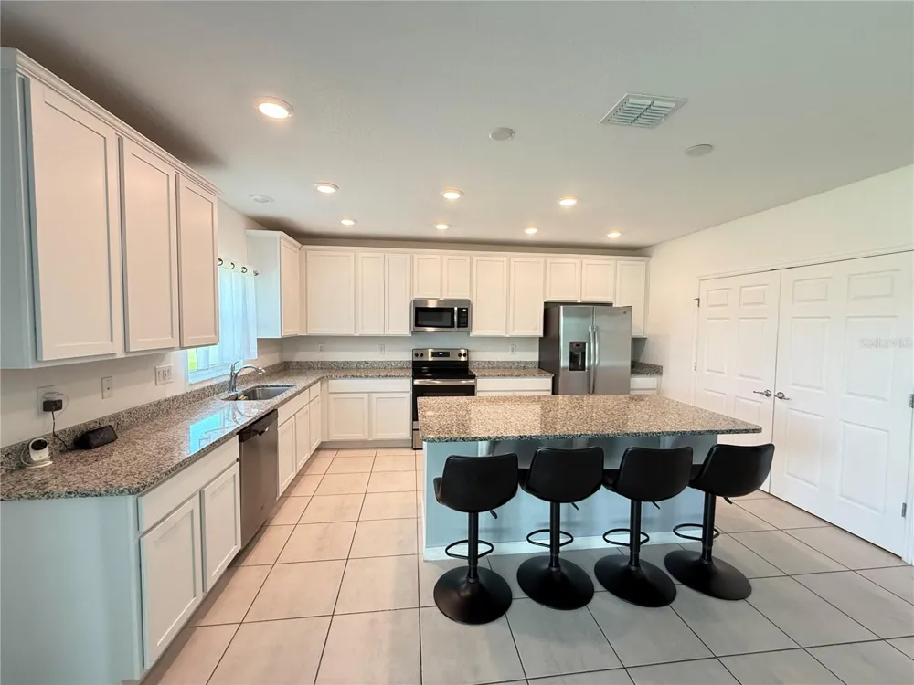 355 ASHLAR CT Kissimmee, FL 34758