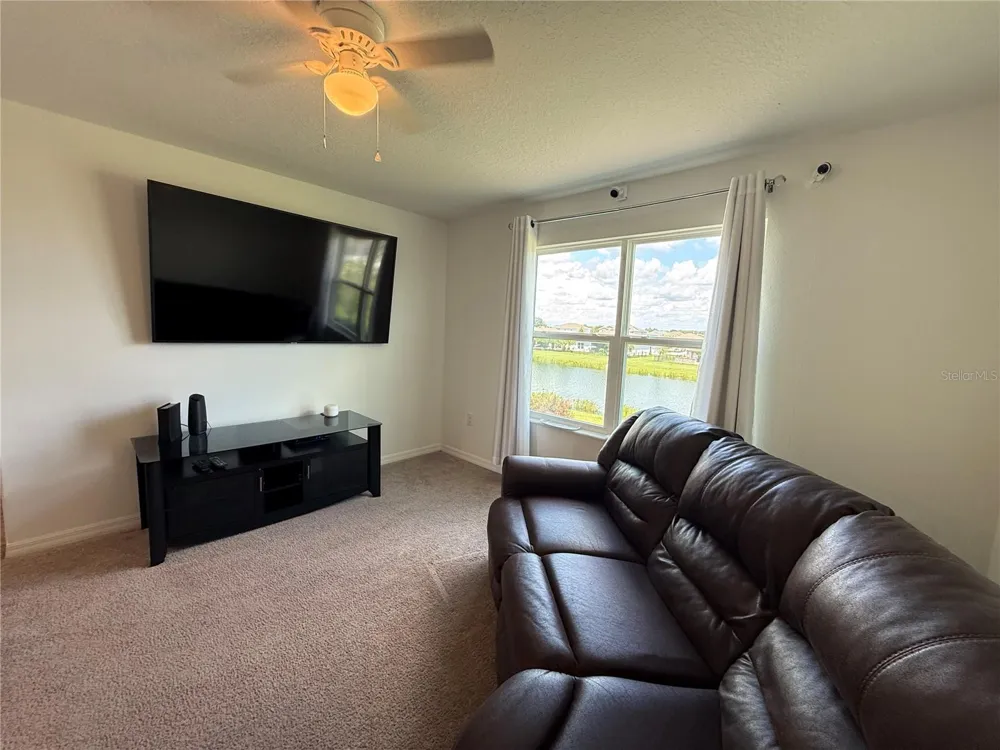 355 ASHLAR CT Kissimmee, FL 34758