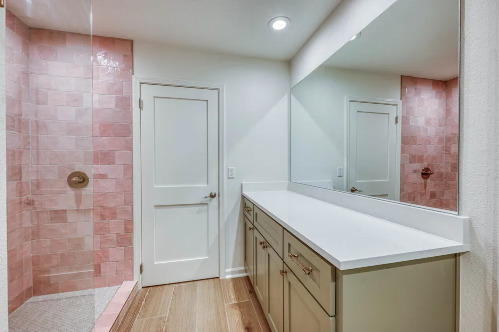 319 Columbine Street Meadowlakes, TX 78654