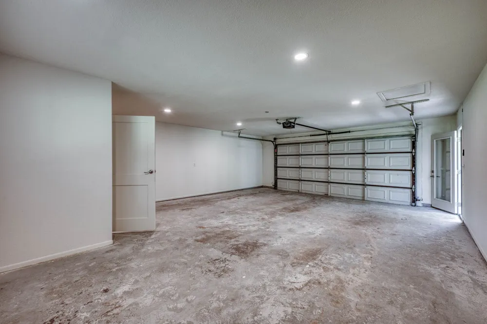 319 Columbine Street Meadowlakes, TX 78654