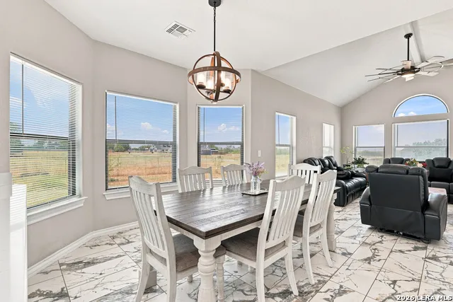 7306 TIFF NICOLE LN Von Ormy, TX 78073