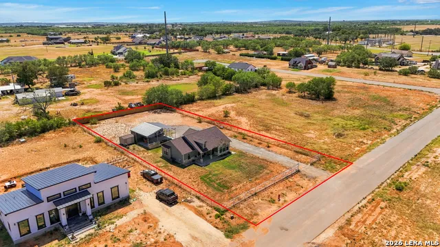 7306 TIFF NICOLE LN Von Ormy, TX 78073