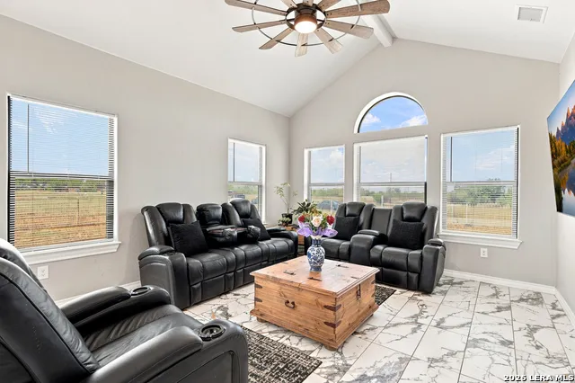 7306 TIFF NICOLE LN Von Ormy, TX 78073
