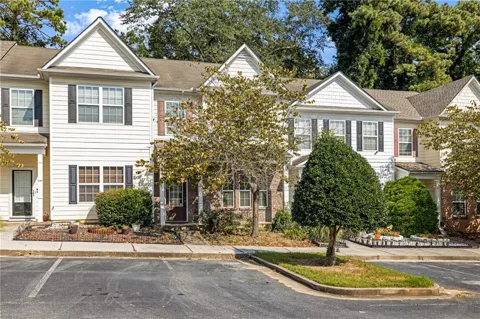 6156 Shoals Loop