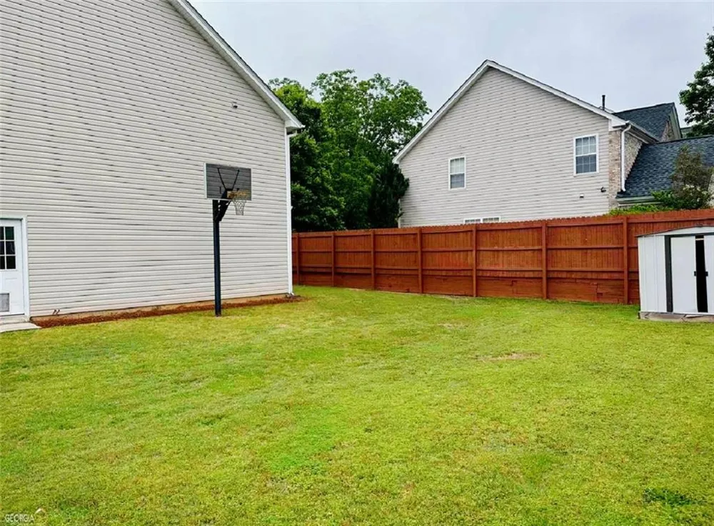 1133 Hawthorn Lane Grayson, GA 30017