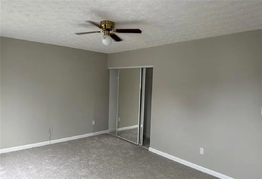 1133 Hawthorn Lane Grayson, GA 30017