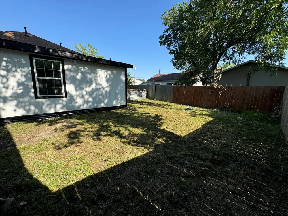 309 S Louisiana Street Celina, TX 75009