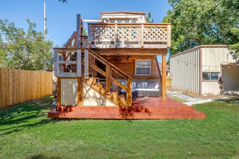 3209 Midway Court Granbury, TX 76049