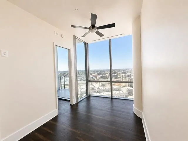 1301 Throckmorton Street #1805 Fort Worth, TX 76102