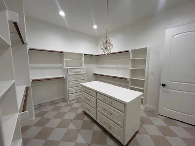 6050 Dania Drive Beaumont, TX 77707